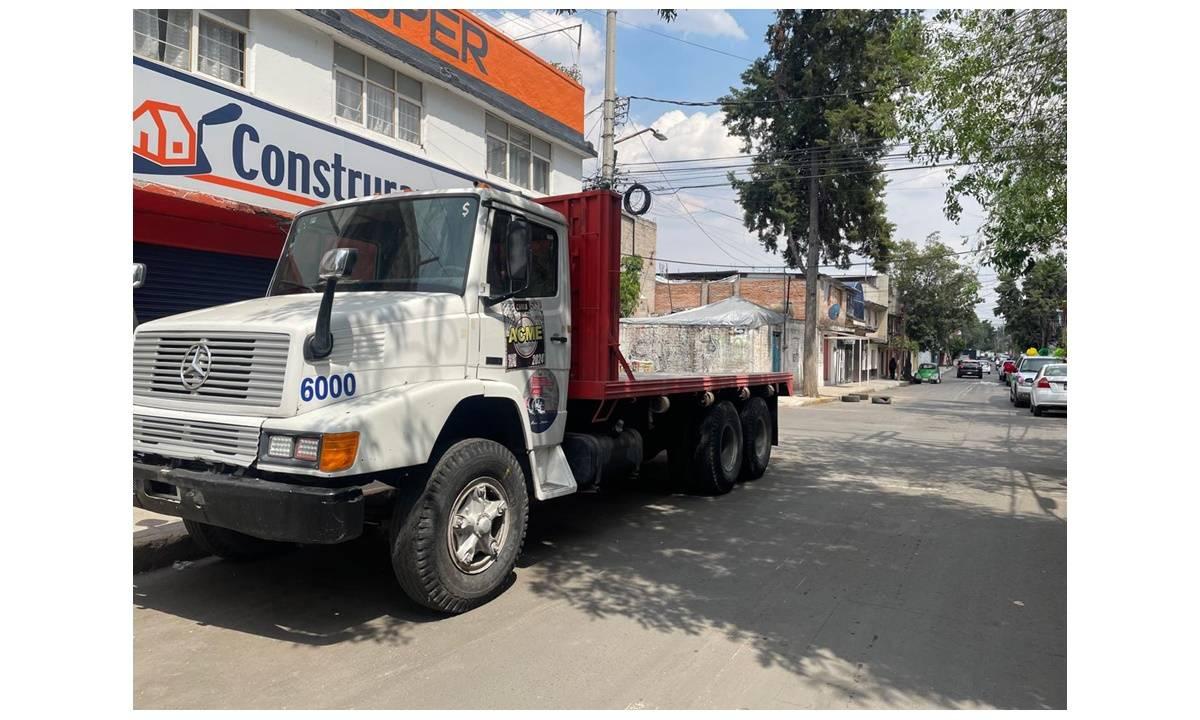 CAMION PLATAFORMA1993