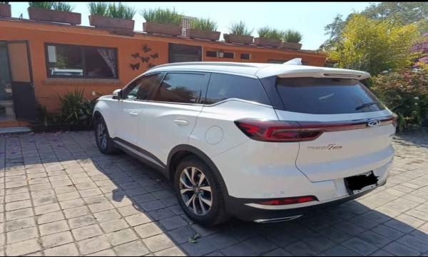 CAMIONETA CHIREY SUV TIGO 7 PRO LUXURY