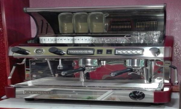 CAFETERA EXPOBAR, PARA NEGOCIO.